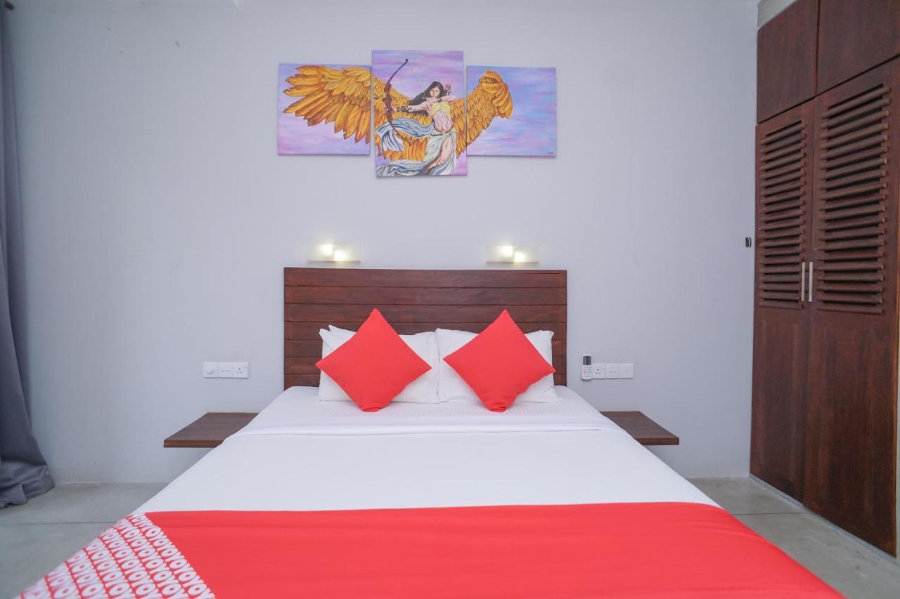 Chariot Lodge Хиккадува Экстерьер фото