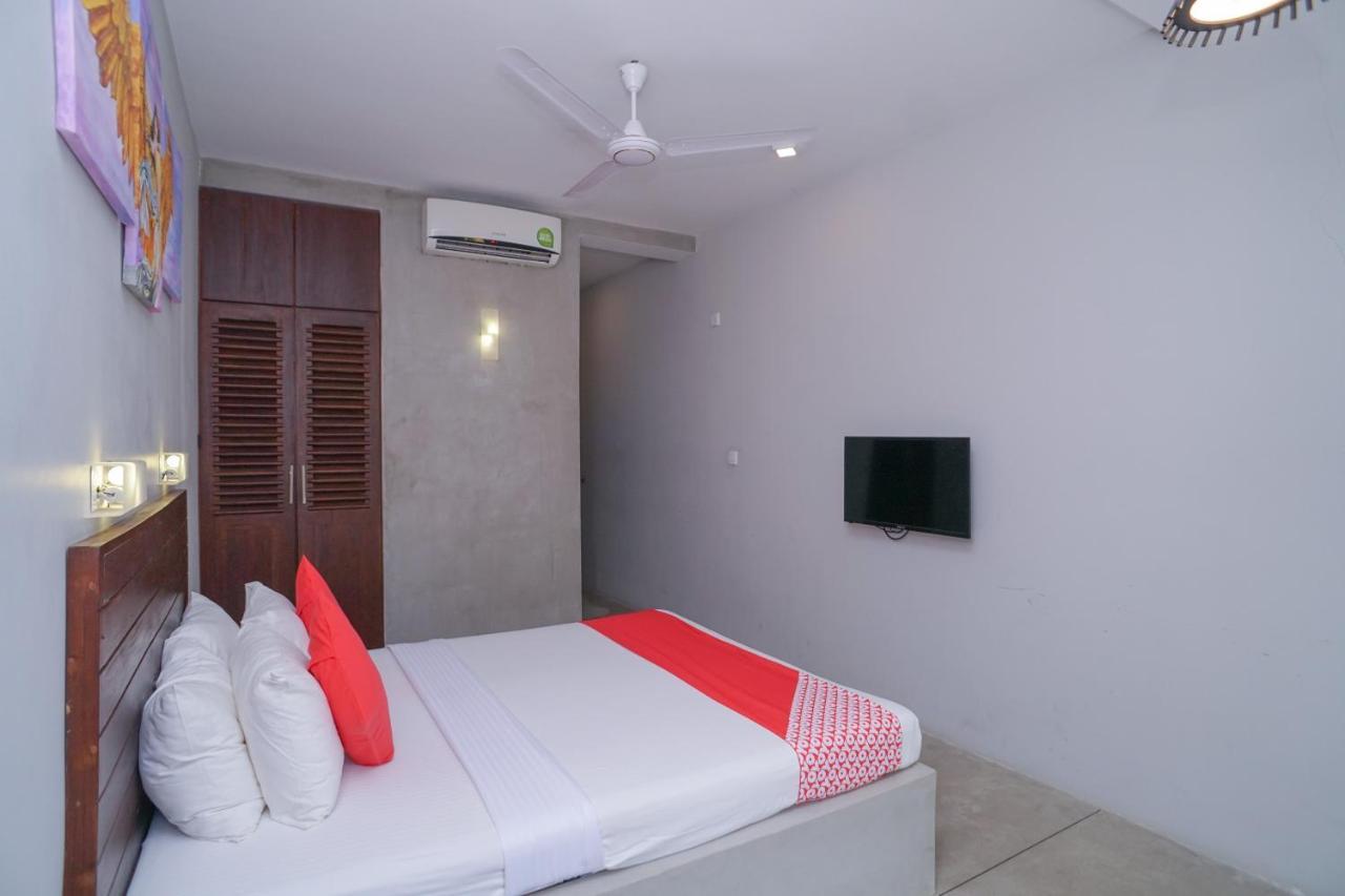 Chariot Lodge Хиккадува Экстерьер фото